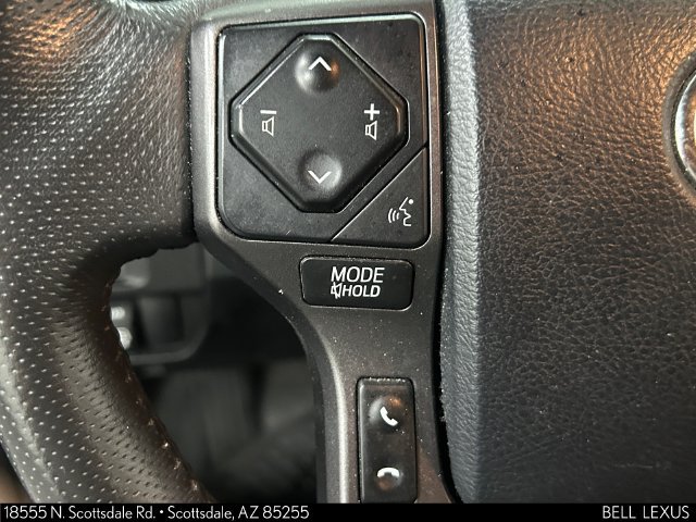Used 2017 Toyota Tacoma TRD Off-Road AWD/4WD image 24