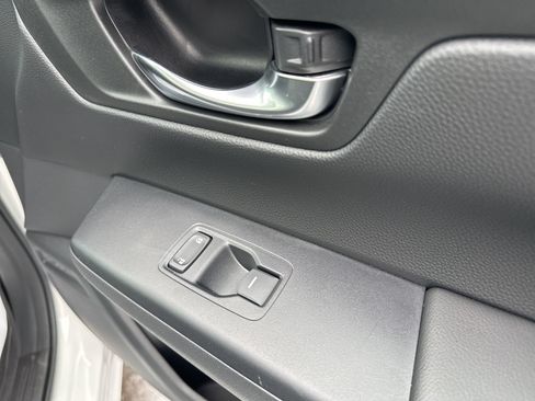 Used 2025 Honda CR-V Sport-L image 36