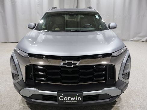 Used 2025 Chevrolet Equinox ACTIV AWD/4WD image 8