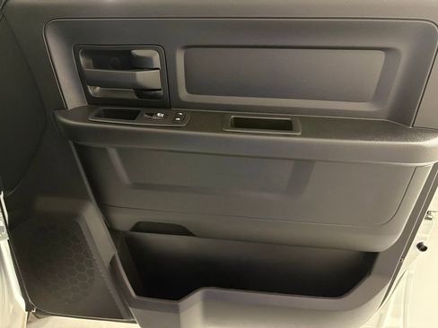 Used 2024 RAM 2500 Tradesman w/ Chrome Appearance Group image 45