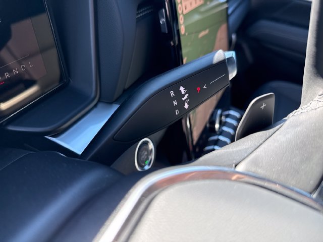 New 2027 GMC Terrain Elevation w/ Elevation Premium Package AWD/4WD image 26
