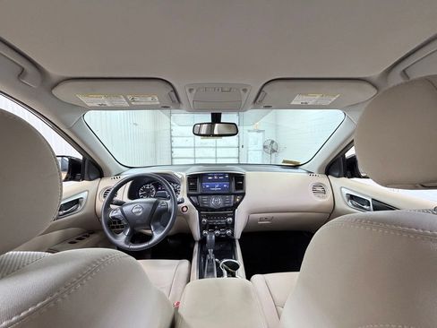 Used 2017 Nissan Pathfinder SV w/ Cargo Package FWD image 26