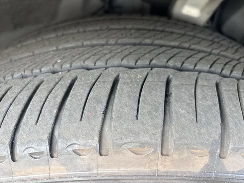 Used 2019 BMW X5 xDrive40i w/ Convenience Package image 28