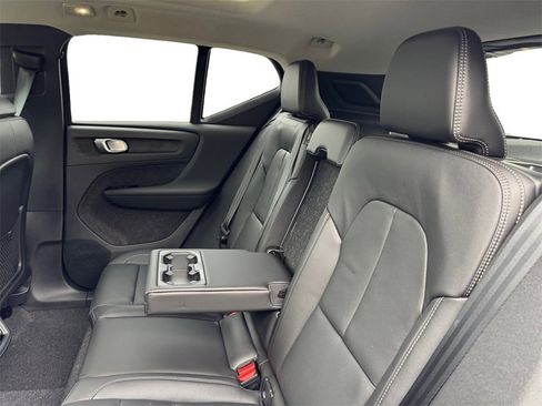 New 2026 Volvo XC40 B5 Plus w/ Protection Package Premier image 23