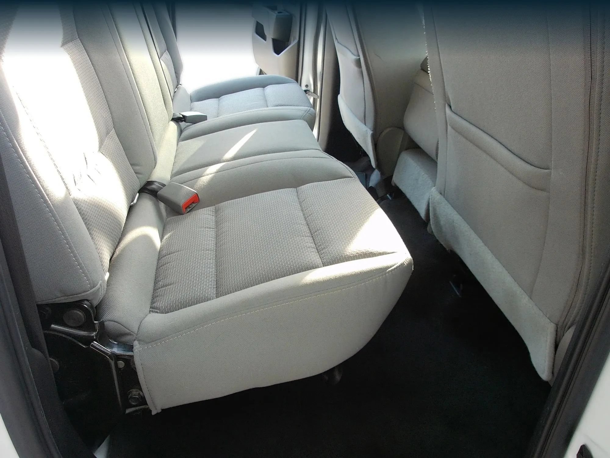 Used 2019 Chevrolet Silverado 1500 Custom w/ Custom Convenience Package AWD/4WD image 32