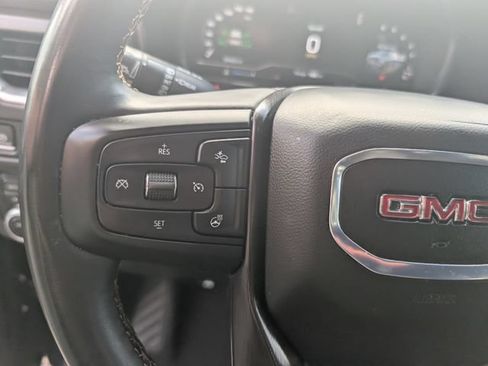 Used 2024 GMC Yukon AT4 w/ Technology Package AWD/4WD image 18