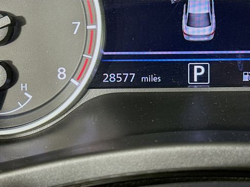 Used 2024 Nissan Sentra SV image 19