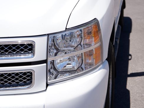 Used 2012 Chevrolet Silverado 1500 LT w/ All-Star Edition AWD/4WD image 4
