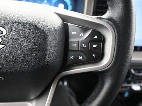 Used 2025 Ford Bronco Outer Banks image 25