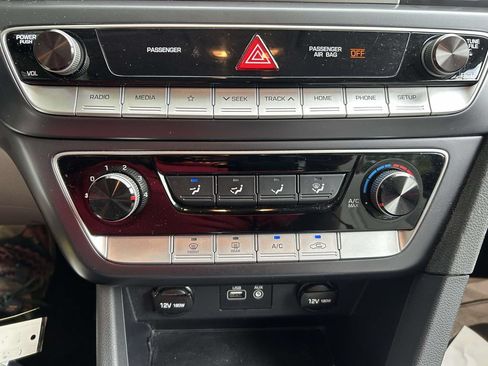 Used 2018 Hyundai Sonata SE FWD image 15