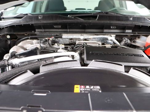 Used 2023 Chevrolet Silverado 2500 Custom w/ Custom Value Package image 31