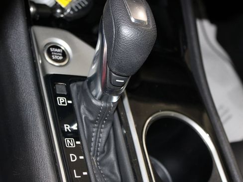 Used 2024 Nissan Altima 2.5 SV FWD image 47