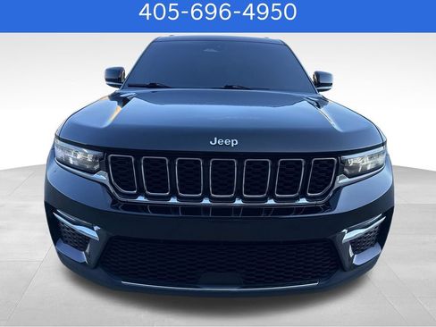 Used 2023 Jeep Grand Cherokee Limited AWD/4WD image 10