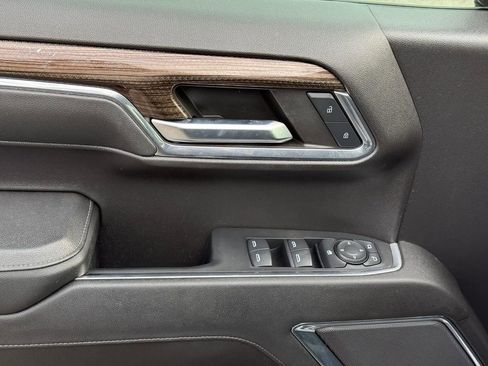 Used 2023 Chevrolet Silverado 1500 RST image 14