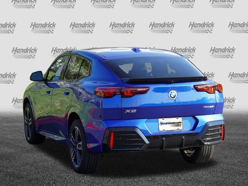 Certified 2026 BMW X2 xDrive28i w/ Technology Package AWD/4WD image 6
