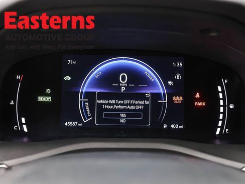 Used 2025 Toyota Camry LE FWD image 17