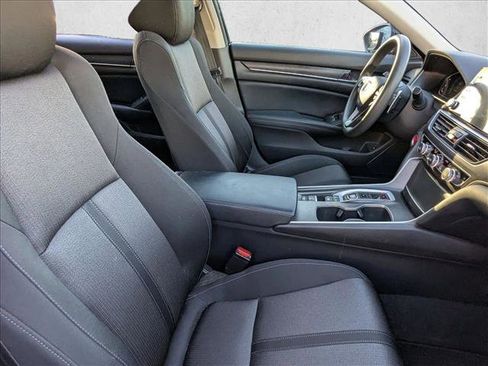 Used 2018 Honda Accord EX image 20