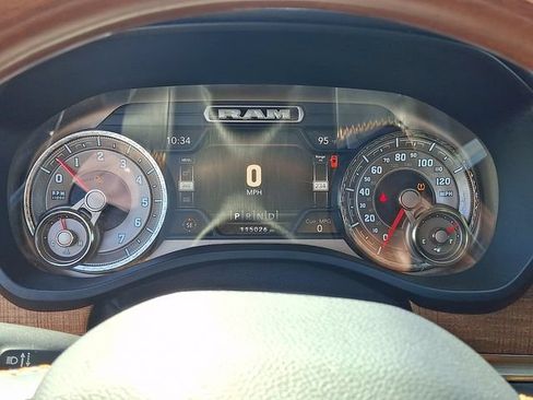 Used 2019 RAM 1500 Limited AWD/4WD image 15