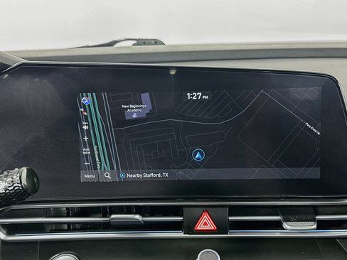 Used 2025 Hyundai Elantra SEL FWD image 22