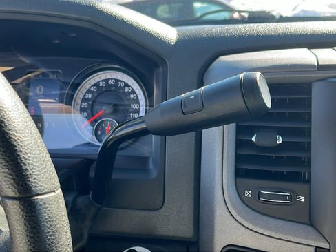 Used 2014 RAM 1500 Express image 19