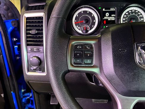 Used 2022 RAM 1500 Warlock AWD/4WD image 13