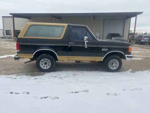 Used 1989 Ford Bronco image 7