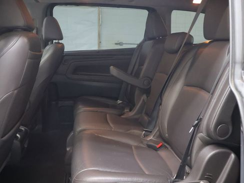 Used 2018 Honda Odyssey EX-L image 16