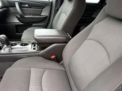 Used 2017 Chevrolet Traverse LT AWD/4WD image 17