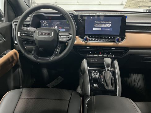 New 2026 GMC Canyon AT4 w/ Technology Plus Package AWD/4WD image 12