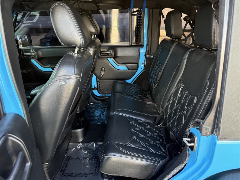 Used 2017 Jeep Wrangler Unlimited Sport w/ Max Tow Package AWD/4WD image 12