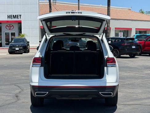 Used 2023 Volkswagen Atlas SE FWD image 6