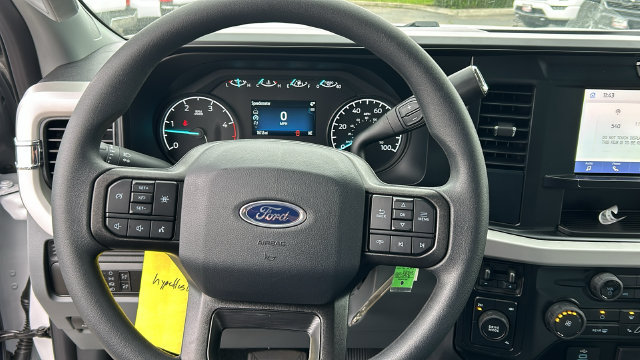 New 2026 Ford F550 4x4 Crew Cab Super Duty image 17