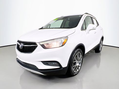 Used 2018 Buick Encore Sport Touring w/ Safety Package image 10