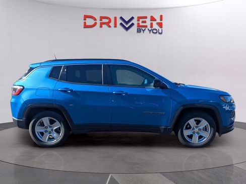 Used 2022 Jeep Compass Latitude w/ Convenience Group image 6