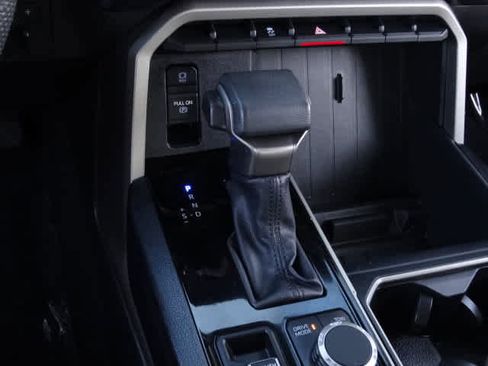 Used 2023 Toyota Tundra SR5 w/ SR5 Premium Package image 33