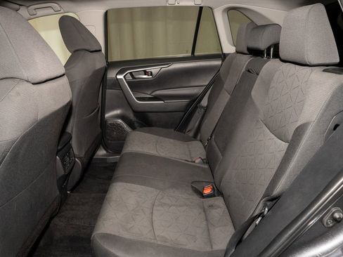 Used 2024 Toyota RAV4 XLE image 7