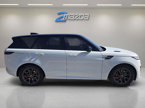 Used 2025 Land Rover Range Rover Sport Dynamic SE image 6