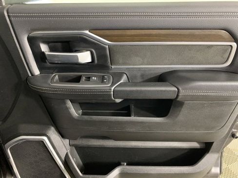 Used 2022 RAM 2500 Laramie image 29