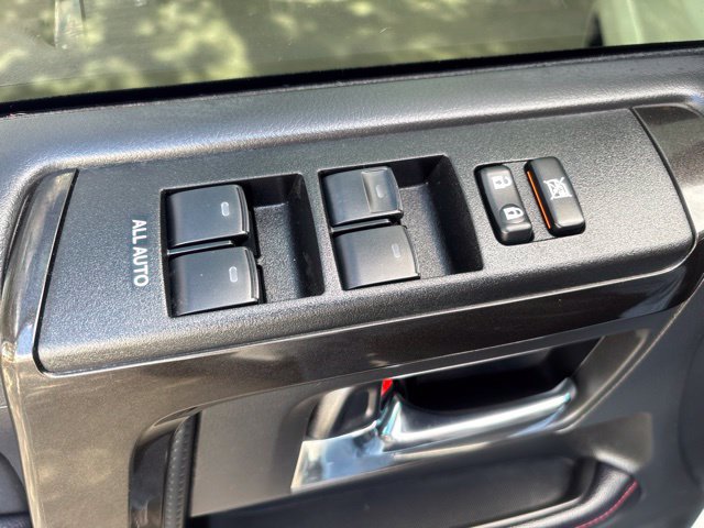 Used 2023 Toyota 4Runner TRD Off-Road Premium w/ Moonroof Package AWD/4WD image 38
