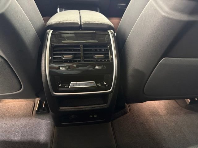 Used 2025 BMW X5 xDrive40i w/ M Sport Package AWD/4WD image 47