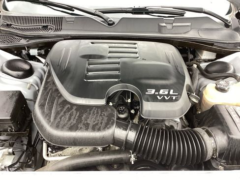 Used 2021 Dodge Challenger SXT image 24