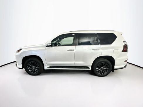 Used 2023 Lexus GX 460 Premium w/ Accessory Package AWD/4WD image 4