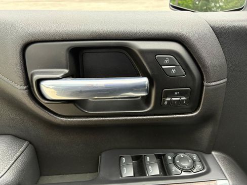 Used 2020 GMC Sierra 1500 Denali w/ Denali Ultimate Package AWD/4WD image 10