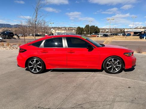 Used 2025 Honda Civic Sport Touring image 9