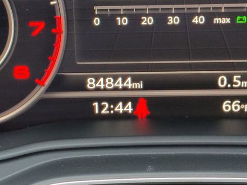 Used 2018 Audi Q5 2.0T Premium Plus w/ Premium Plus Package image 28