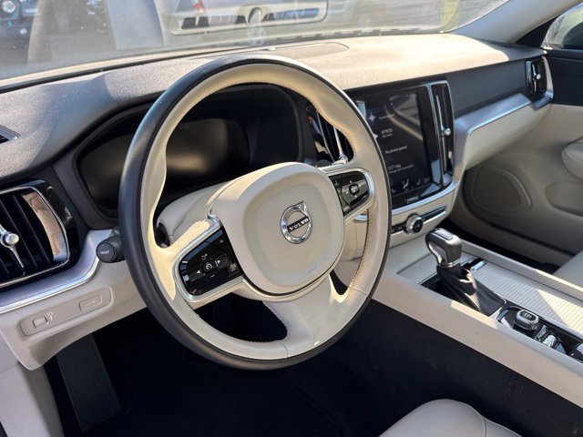 Used 2020 Volvo S60 T5 Momentum w/ Protection Package Premier FWD image 10