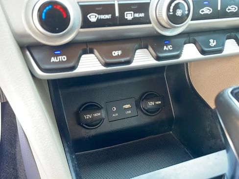 Used 2019 Hyundai Elantra Value Edition FWD image 23