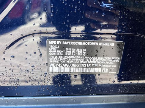 Used 2024 BMW i4 eDrive35 w/ Premium Package image 35