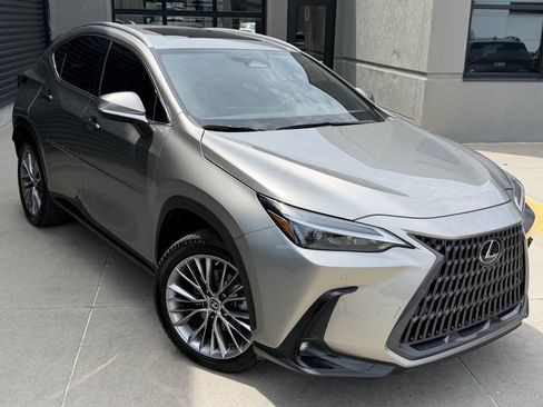 Used 2022 Lexus NX 350 AWD image 6