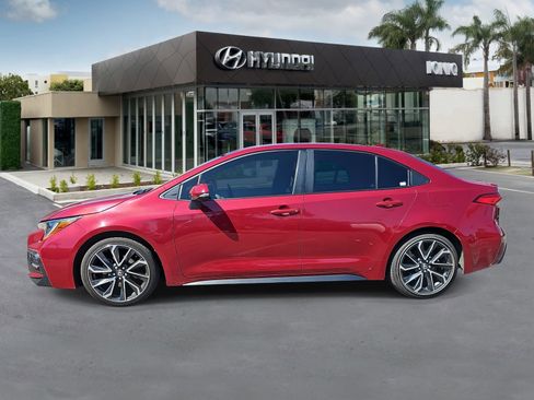 Used 2022 Toyota Corolla SE image 6